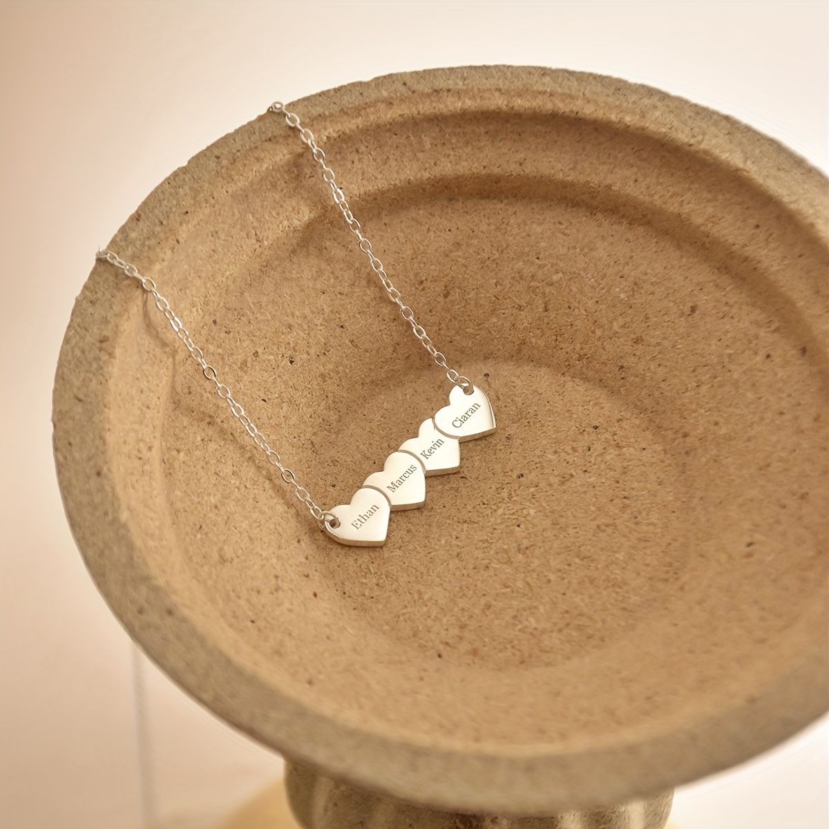 Personalized Multiple Love Heart Name Pendant Necklace — Custom Family Gift